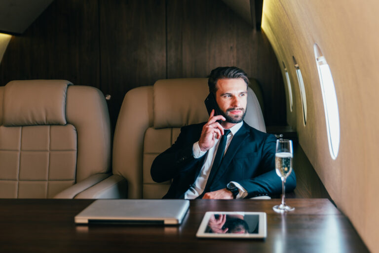 11 Manifestation Techniques Used by Millionaires That Work Like Magic