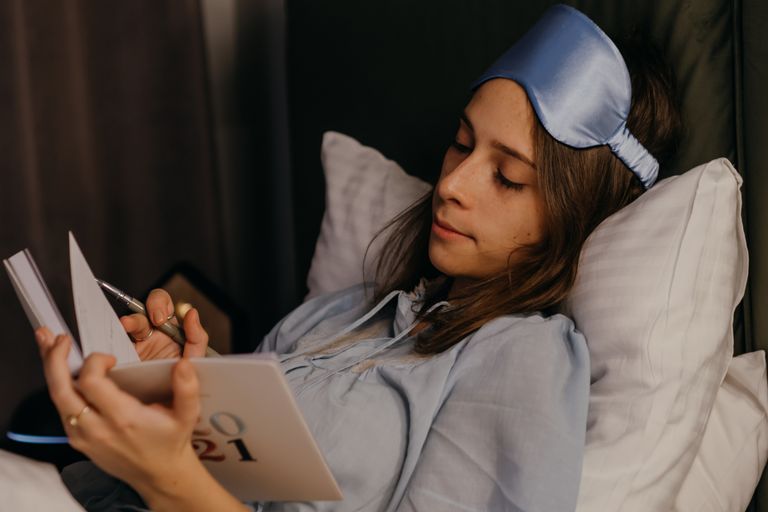 sleep tracking journal